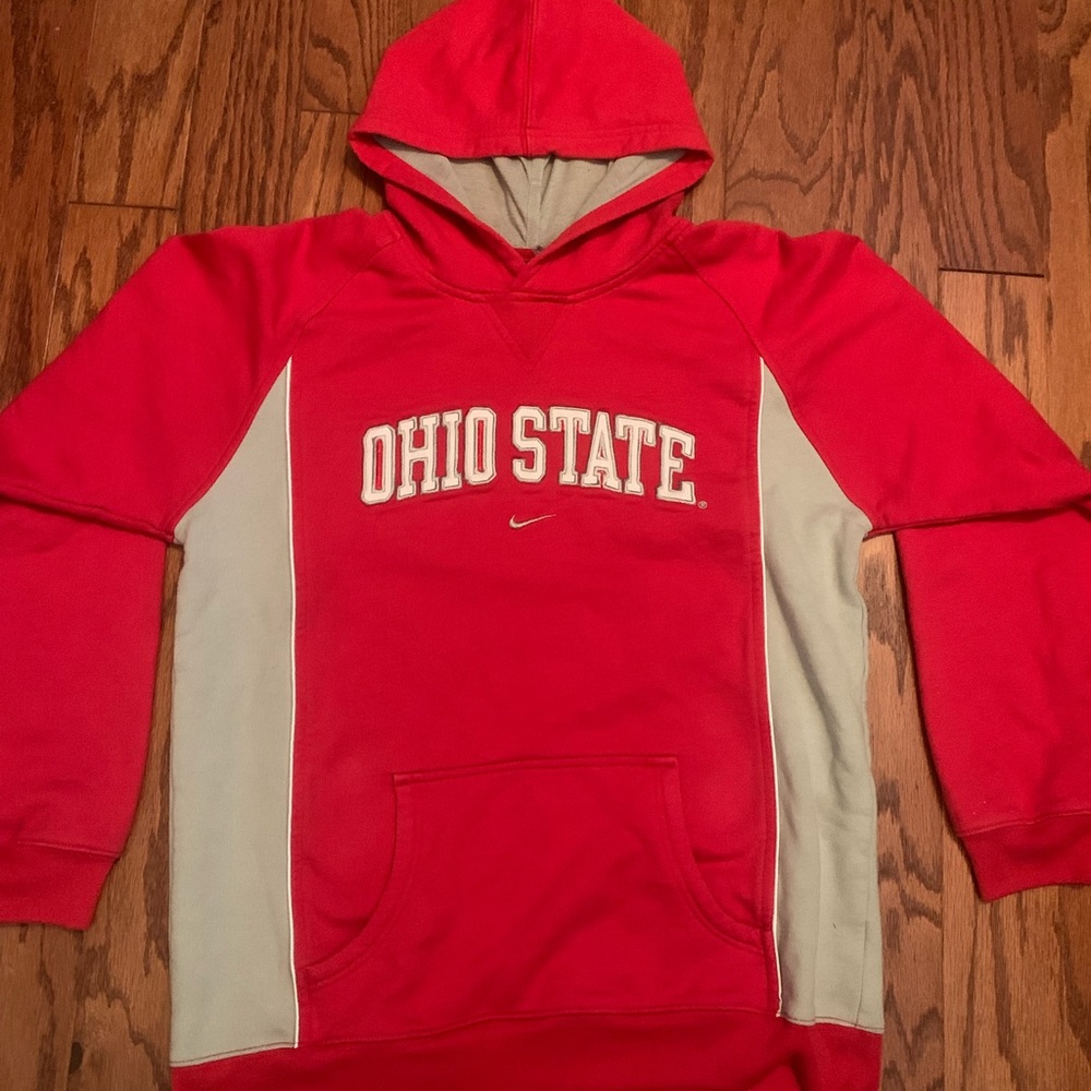 Nike Ohio state center swoosh